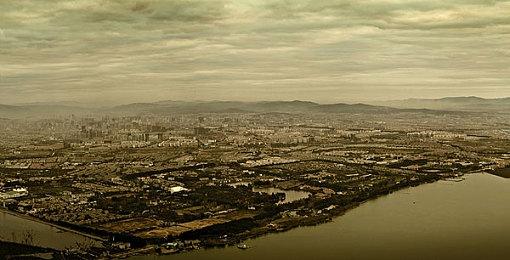 流产的RTX 4090 Ti挡板也被卖了！175块钱买个念想